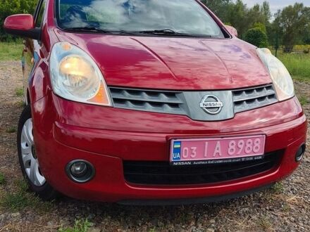 Красный Ниссан Ноут, объемом двигателя 1.4 л и пробегом 221 тыс. км за 5250 $, фото 1 на Automoto.ua