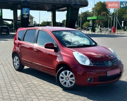Красный Ниссан Ноут, объемом двигателя 1.4 л и пробегом 220 тыс. км за 4400 $, фото 1 на Automoto.ua