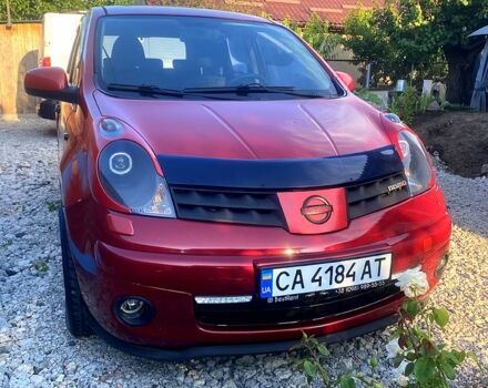 Червоний Ніссан Ноут, об'ємом двигуна 1.4 л та пробігом 190 тис. км за 5000 $, фото 1 на Automoto.ua