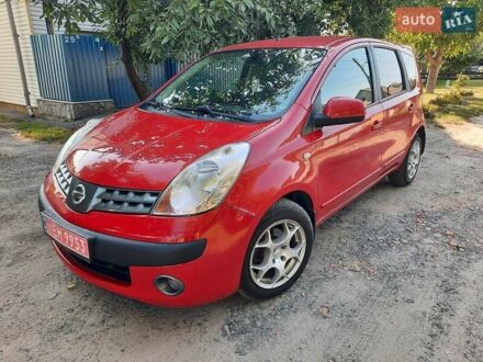 Ниссан Ноут 2008 в Полтаве на Automoto.ua Красный Ниссан Ноут, объемом двигателя 1.6 л и пробегом 197 тыс. км за 6500 $, фото 1 на Automoto.ua