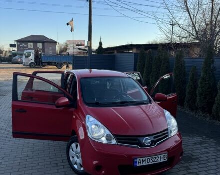 Красный Ниссан Ноут, объемом двигателя 1.4 л и пробегом 149 тыс. км за 5400 $, фото 1 на Automoto.ua