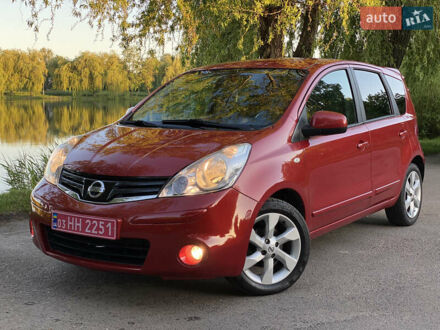 Ниссан Ноут 2010 в Ровно на Automoto.ua Красный Ниссан Ноут, объемом двигателя 1.6 л и пробегом 189 тыс. км за 8200 $, фото 1 на Automoto.ua