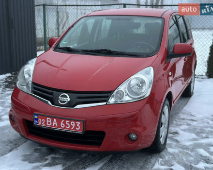 Червоний Ніссан Ноут, об'ємом двигуна 1.39 л та пробігом 243 тис. км за 6200 $, фото 1 на Automoto.ua