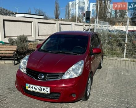 Красный Ниссан Ноут, объемом двигателя 1.39 л и пробегом 42 тыс. км за 8000 $, фото 1 на Automoto.ua