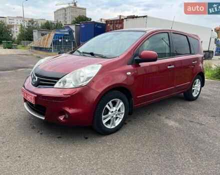 Красный Ниссан Ноут, объемом двигателя 1.4 л и пробегом 186 тыс. км за 5850 $, фото 1 на Automoto.ua