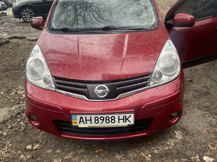 Червоний Ніссан Ноут, об'ємом двигуна 1.39 л та пробігом 144 тис. км за 7000 $, фото 1 на Automoto.ua