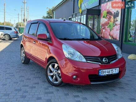 Красный Ниссан Ноут, объемом двигателя 1.39 л и пробегом 284 тыс. км за 4799 $, фото 1 на Automoto.ua