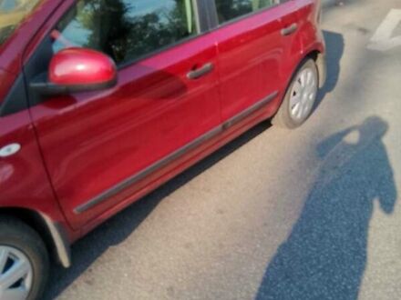 Красный Ниссан Ноут, объемом двигателя 1.39 л и пробегом 180 тыс. км за 6500 $, фото 1 на Automoto.ua