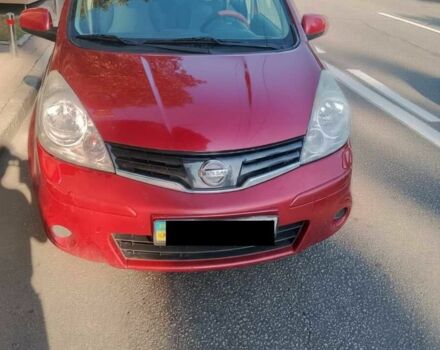 Красный Ниссан Ноут, объемом двигателя 1.4 л и пробегом 180 тыс. км за 6095 $, фото 1 на Automoto.ua