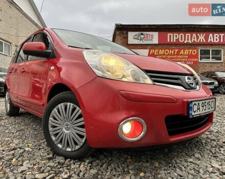 Червоний Ніссан Ноут, об'ємом двигуна 1.5 л та пробігом 280 тис. км за 5950 $, фото 1 на Automoto.ua