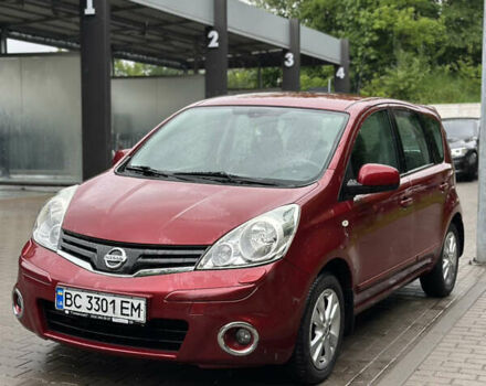 Червоний Ніссан Ноут, об'ємом двигуна 1.6 л та пробігом 39 тис. км за 9200 $, фото 1 на Automoto.ua