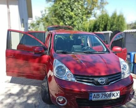 Красный Ниссан Ноут, объемом двигателя 1.6 л и пробегом 85 тыс. км за 9600 $, фото 1 на Automoto.ua