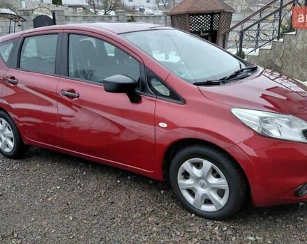 Красный Ниссан Ноут, объемом двигателя 0 л и пробегом 251 тыс. км за 8500 $, фото 1 на Automoto.ua