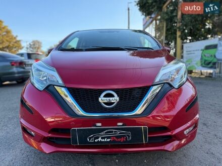 Красный Ниссан Ноут, объемом двигателя 1.2 л и пробегом 70 тыс. км за 11300 $, фото 1 на Automoto.ua