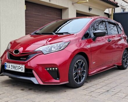 Красный Ниссан Ноут, объемом двигателя 1.2 л и пробегом 80 тыс. км за 13500 $, фото 1 на Automoto.ua