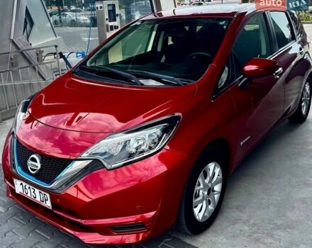 Червоний Ніссан Ноут, об'ємом двигуна 1.2 л та пробігом 55 тис. км за 11800 $, фото 1 на Automoto.ua