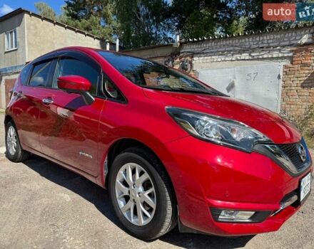 Червоний Ніссан Ноут, об'ємом двигуна 1.2 л та пробігом 60 тис. км за 12500 $, фото 1 на Automoto.ua