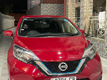 Ніссан Ноут 2019 у Києві на Automoto.ua Червоний Ніссан Ноут, об'ємом двигуна 1.2 л та пробігом 48 тис. км за 12700 $, фото 1 на Automoto.ua