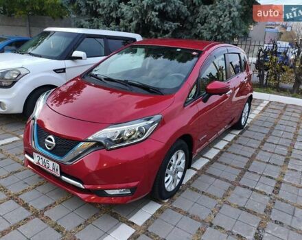 Красный Ниссан Ноут, объемом двигателя 1.2 л и пробегом 80 тыс. км за 13400 $, фото 1 на Automoto.ua