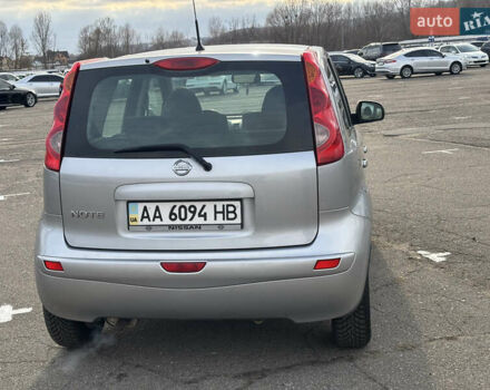 Ниссан Ноут, объемом двигателя 1.6 л и пробегом 260 тыс. км за 6300 $, фото 8 на Automoto.ua