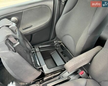 Ниссан Ноут, объемом двигателя 1.6 л и пробегом 174 тыс. км за 5800 $, фото 12 на Automoto.ua