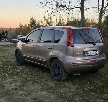 Ніссан Ноут, об'ємом двигуна 1.6 л та пробігом 238 тис. км за 5500 $, фото 4 на Automoto.ua