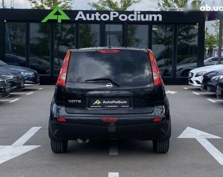 Ніссан Ноут, об'ємом двигуна 1.6 л та пробігом 176 тис. км за 5998 $, фото 4 на Automoto.ua