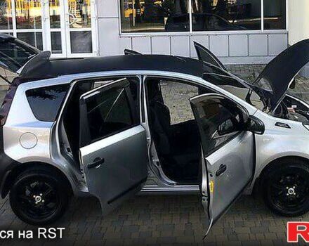 Ниссан Ноут 2006 в Одессе на Automoto.ua Ниссан Ноут, объемом двигателя 1.6 л и пробегом 266 тыс. км за 4699 $, фото 1 на Automoto.ua