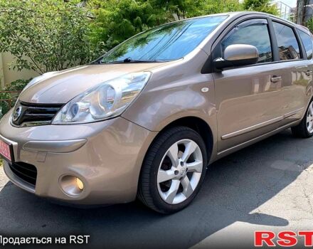 Ниссан Ноут, объемом двигателя 1.6 л и пробегом 200 тыс. км за 7700 $, фото 3 на Automoto.ua