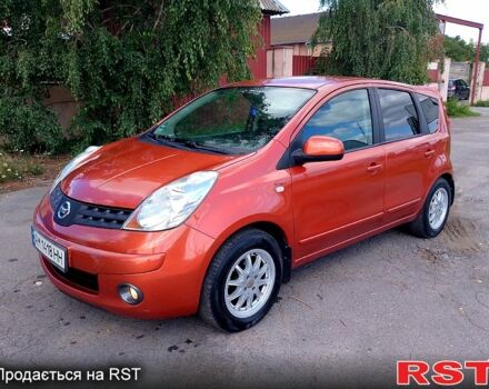 Ниссан Ноут, объемом двигателя 1.6 л и пробегом 216 тыс. км за 4550 $, фото 1 на Automoto.ua