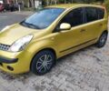 Желтый Ниссан Ноут, объемом двигателя 1.39 л и пробегом 375 тыс. км за 5000 $, фото 3 на Automoto.ua