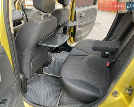 Ніссан Ноут 2006 у Києві на Automoto.ua Жовтий Ніссан Ноут, об'ємом двигуна 1.6 л та пробігом 232 тис. км за 5400 $, фото 27 на Automoto.ua