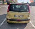 Желтый Ниссан Ноут, объемом двигателя 1.6 л и пробегом 297 тыс. км за 4800 $, фото 1 на Automoto.ua
