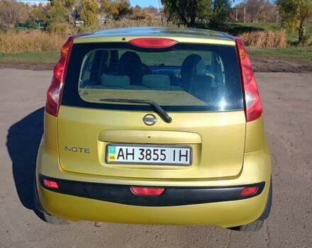 Желтый Ниссан Ноут, объемом двигателя 1.6 л и пробегом 153 тыс. км за 5800 $, фото 8 на Automoto.ua