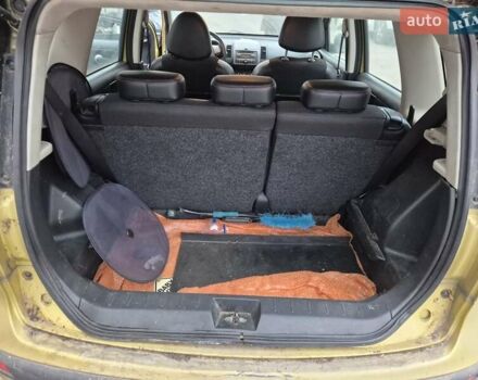 Ниссан Ноут 2007 в Киеве на Automoto.ua Желтый Ниссан Ноут, объемом двигателя 1.6 л и пробегом 113 тыс. км за 4200 $, фото 10 на Automoto.ua