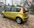 Желтый Ниссан Ноут, объемом двигателя 1.6 л и пробегом 113 тыс. км за 6700 $, фото 1 на Automoto.ua