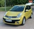 Желтый Ниссан Ноут, объемом двигателя 1.6 л и пробегом 192 тыс. км за 4400 $, фото 1 на Automoto.ua