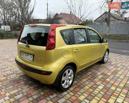 Желтый Ниссан Ноут, объемом двигателя 1.6 л и пробегом 113 тыс. км за 6700 $, фото 3 на Automoto.ua