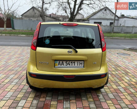 Желтый Ниссан Ноут, объемом двигателя 1.6 л и пробегом 113 тыс. км за 6700 $, фото 2 на Automoto.ua