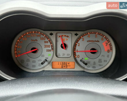 Желтый Ниссан Ноут, объемом двигателя 1.6 л и пробегом 113 тыс. км за 6700 $, фото 14 на Automoto.ua