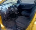 Желтый Ниссан Ноут, объемом двигателя 1.6 л и пробегом 247 тыс. км за 4800 $, фото 4 на Automoto.ua