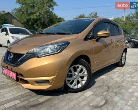 Желтый Ниссан Ноут, объемом двигателя 1.2 л и пробегом 54 тыс. км за 11500 $, фото 1 на Automoto.ua