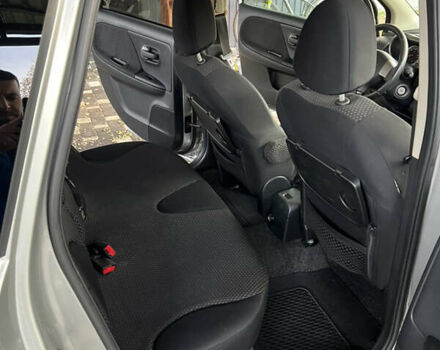 Серый Ниссан Ноут, объемом двигателя 1.6 л и пробегом 192 тыс. км за 5700 $, фото 19 на Automoto.ua