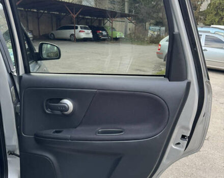 Сірий Ніссан Ноут, об'ємом двигуна 1.6 л та пробігом 185 тис. км за 6800 $, фото 23 на Automoto.ua