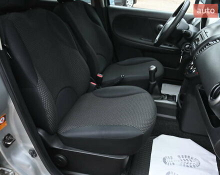 Сірий Ніссан Ноут, об'ємом двигуна 1.6 л та пробігом 258 тис. км за 5150 $, фото 30 на Automoto.ua