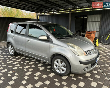 Серый Ниссан Ноут, объемом двигателя 1.6 л и пробегом 192 тыс. км за 5700 $, фото 7 на Automoto.ua