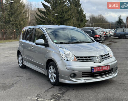 Сірий Ніссан Ноут, об'ємом двигуна 1.6 л та пробігом 185 тис. км за 6800 $, фото 3 на Automoto.ua