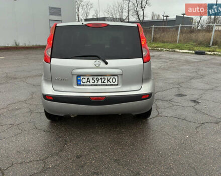 Сірий Ніссан Ноут, об'ємом двигуна 1.6 л та пробігом 131 тис. км за 6200 $, фото 3 на Automoto.ua