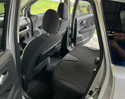 Серый Ниссан Ноут, объемом двигателя 1.6 л и пробегом 192 тыс. км за 5700 $, фото 20 на Automoto.ua