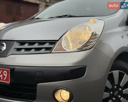 Сірий Ніссан Ноут, об'ємом двигуна 1.6 л та пробігом 90 тис. км за 5999 $, фото 2 на Automoto.ua